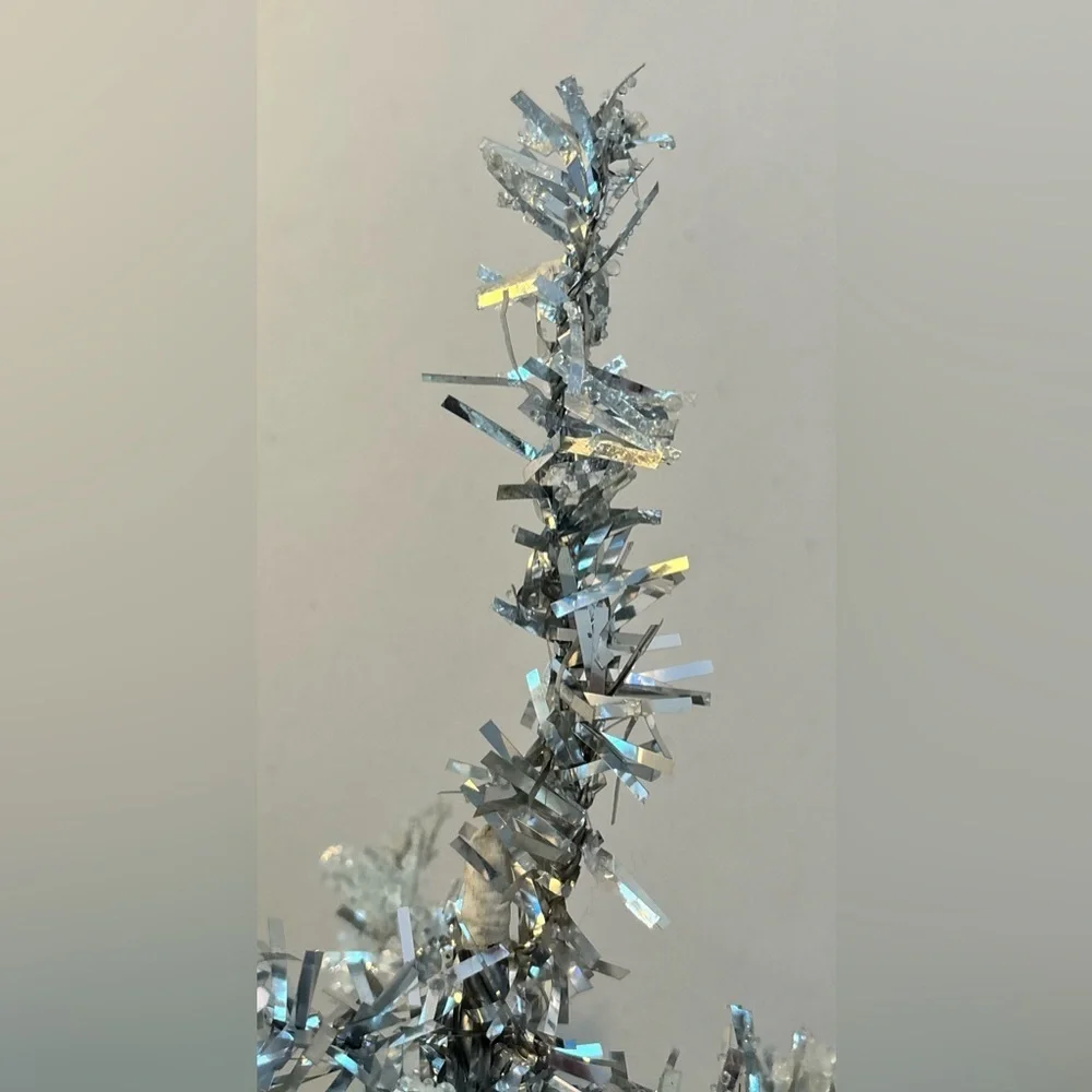 VINTAGE | Silver tinsel Christmas tree